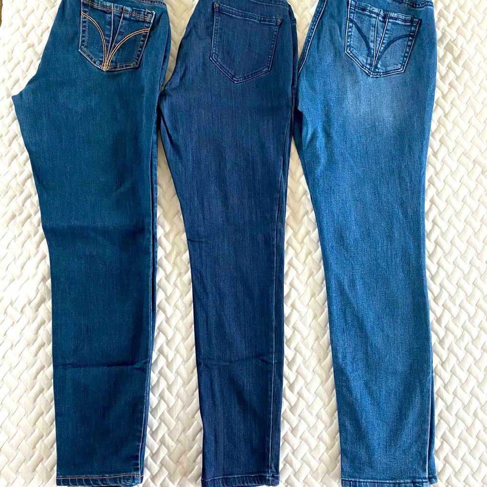 Motherhood Maternity Jeans, Size L